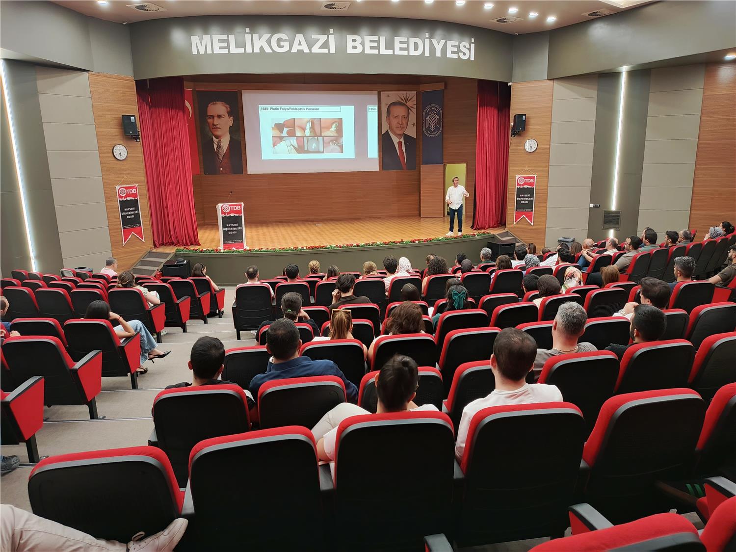 Monolotik Zirkonya Restarosyonlar Eğitimi
